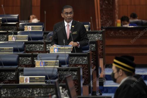 DATUK SERI TAKIYUDDIN HASSAN