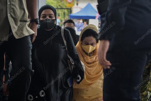 DATIN SERI ROSMAH MANSOR