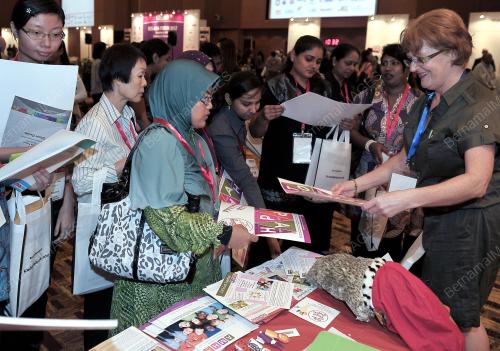 KL06_01102012_BES_FORUM