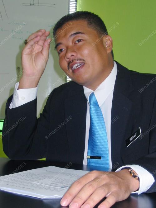 KL06_02022011_MAHAT_MAT_DONG