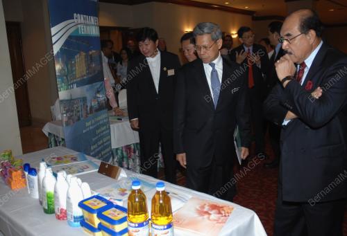 MUSTAPA MOHAMED