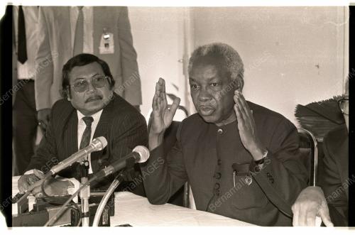 JULIUS NYERERE