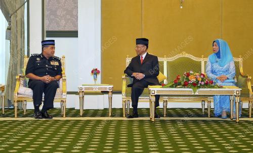 KL06_02062013_AGONG