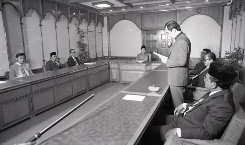 SETIAUSAHA PARLIMEN