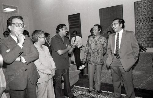 PERDANA MENTERI DATUK SERI DR. MAHATHIR MOHAMAD