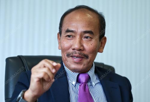 TAN SRI DR ISMAIL BAKAR