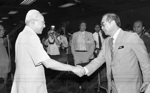 KL06_03092015_DATUK_AMAR
