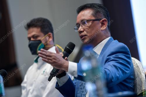BADMINTON ASSOCIATION OF MALAYSIA AND PETRONAS