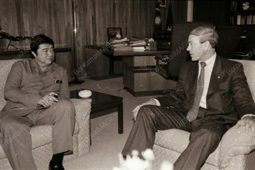 DATUK SERI LING LIONG SIK