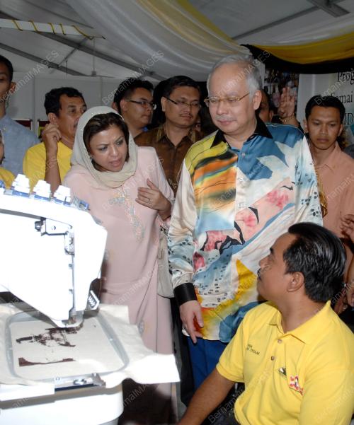 NAJIB TUN RAZAK