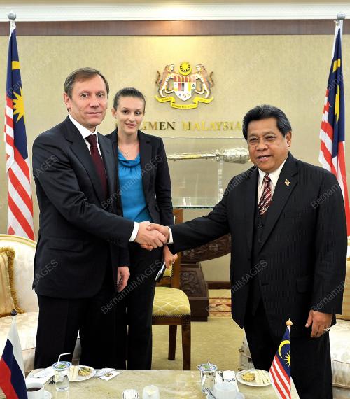 KL06_05022013_PARLIMEN