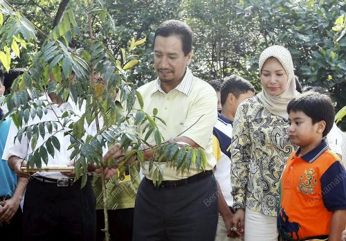 TUANKU MIZAN ZAINAL ABIDIN