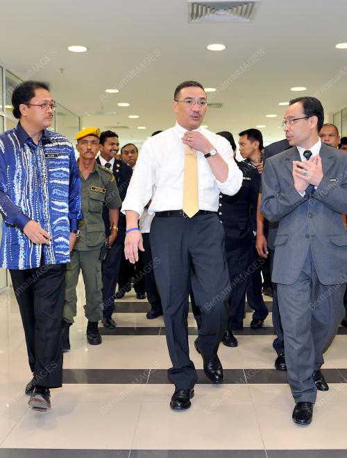 KL06_05042012_HISHAMMUDIN_LAWAT