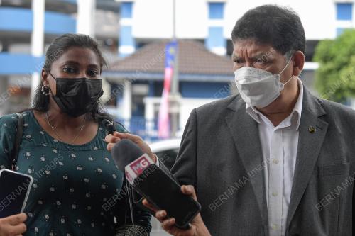 AHLI POLITIK PEMBANGKANG BERI KETERANGAN DI DANG WANGI