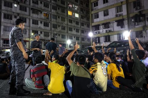 OPERASI JABATAN IMIGRESEN MALAYSIA