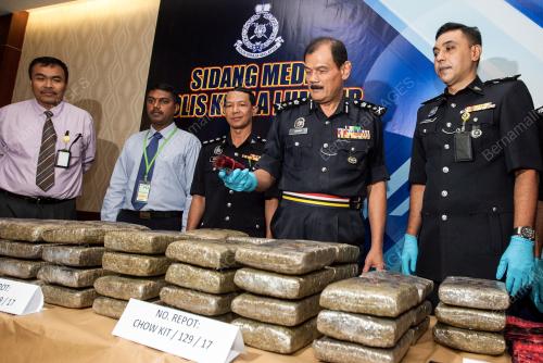 KL06_06012017_POLIS_MEDIA
