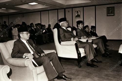 YANG DI-PERTUAN AGONG
