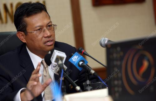 AHMAD SHABERY CHEEK