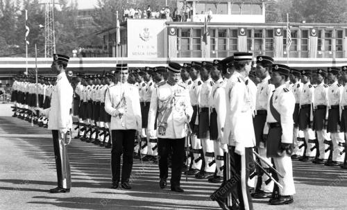 KL06_06042015_AGONG_BERANGKAT