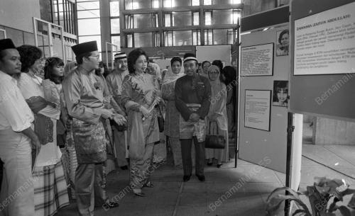 KL06_06042015_PERMAISURI_AGONG