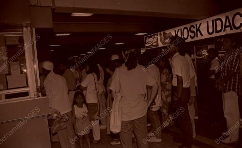 KL06_060590_TIKET_BAS