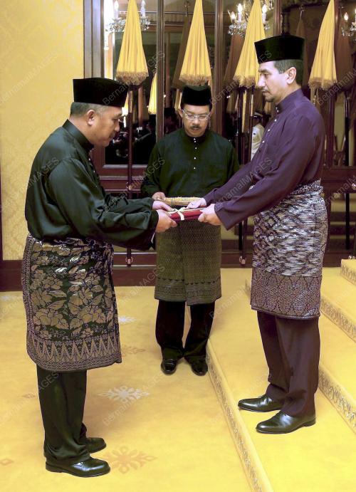 TUANKU MIZAN ZAINAL ABIDIN