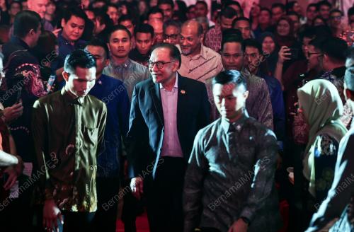 DATUK SERI ANWAR IBRAHIM