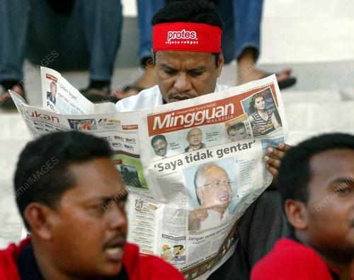 PROTES SEJUTA RAKYAT