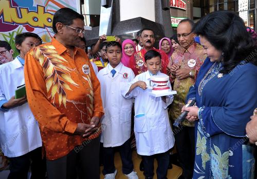 KL06_06102013_ROSMAH