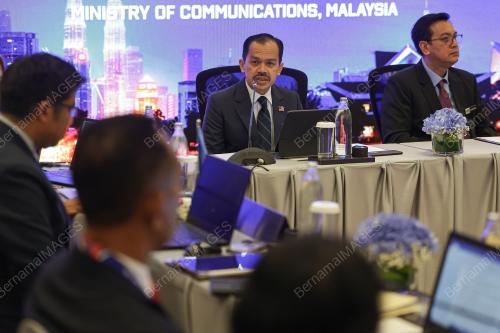 DATUK SERI MOHAMAD FAUZI MD ISA