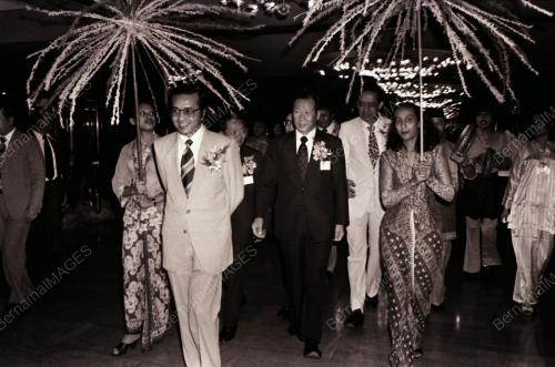 DATUK SERI DR. MAHATHIR BIN MOHAMAD