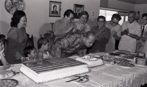 KL06_07012015_BIRTHDAY_TUN_HUSSEIN