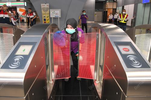 PEMERIKSAAN KESIHATAN KAPTEN BAS RAPID KL