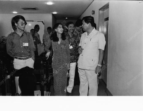 PERSIDANGAN