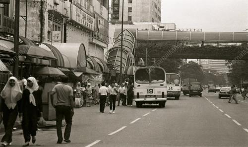KL06_070590_BUS_MINI