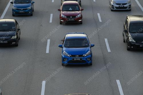 TINJAUAN ALIRAN TRAFIK