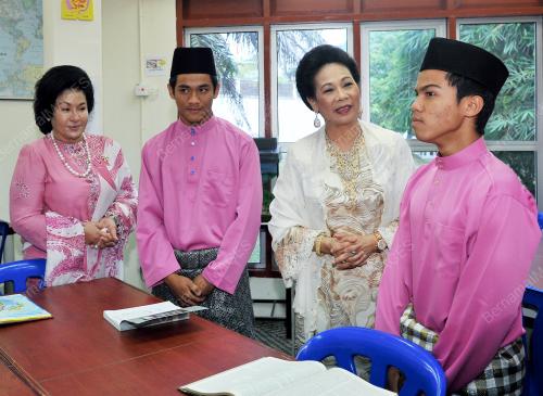 KL06_07062012_PERMAISURI