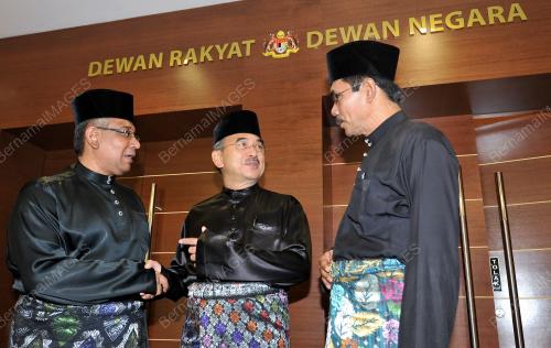 KL06_07102013_PARLIMEN