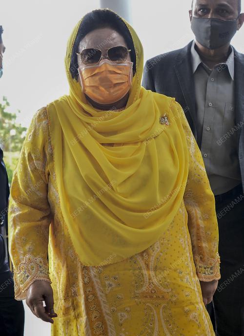 DATIN SERI ROSMAH MANSOR