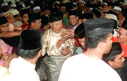 Sultan Salahuddin Abdul Aziz Sha