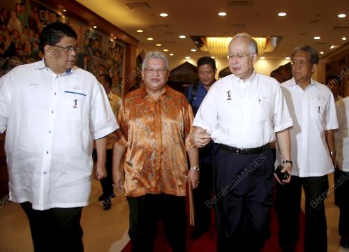 MOHD NAJIB TUN ABDUL RAZAK