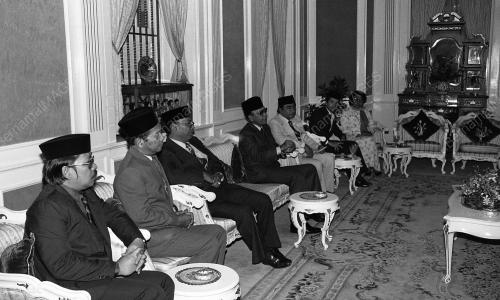 KL06_08012015_AGONG_BAKTI
