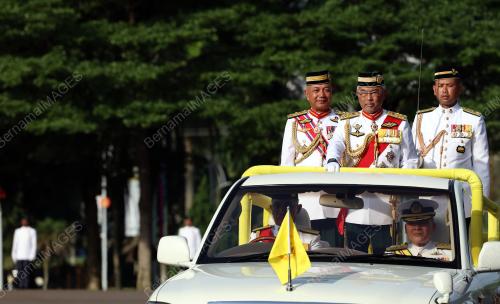 AL-SULTAN ABDULLAH RI'AYATUDDIN AL-MUSTAFA BILLAH SHAH