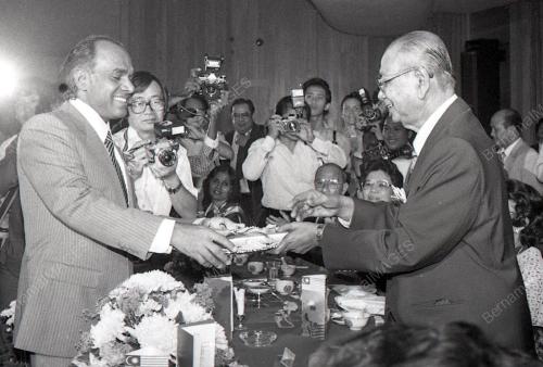 HARI JADI KE-80 TUN HUSSEIN ONN