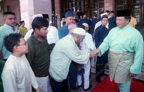 TUANKU SYED SIRAJUDDIN SYED JAMALULLAIL