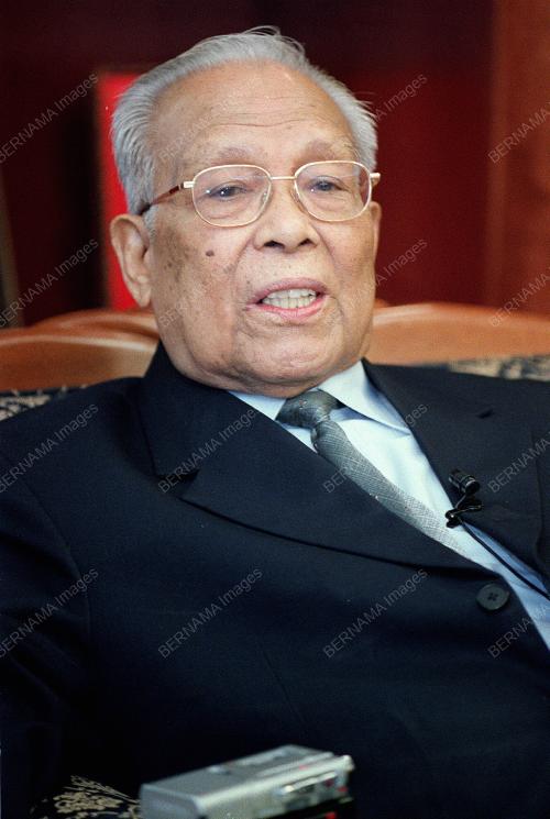 TUN MOHAMED ZAHIR ISMAIL