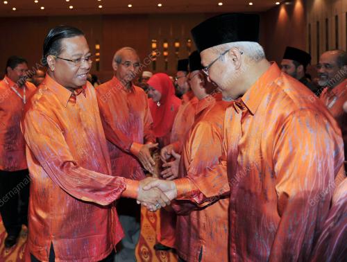 KL06_08042012_BANK_RAKYAT