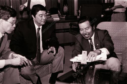 DR LING LIONG SIK