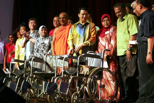DATUK SERI LIOW TIONG LAI