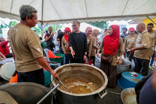 DATUK FAHMI FADZIL
